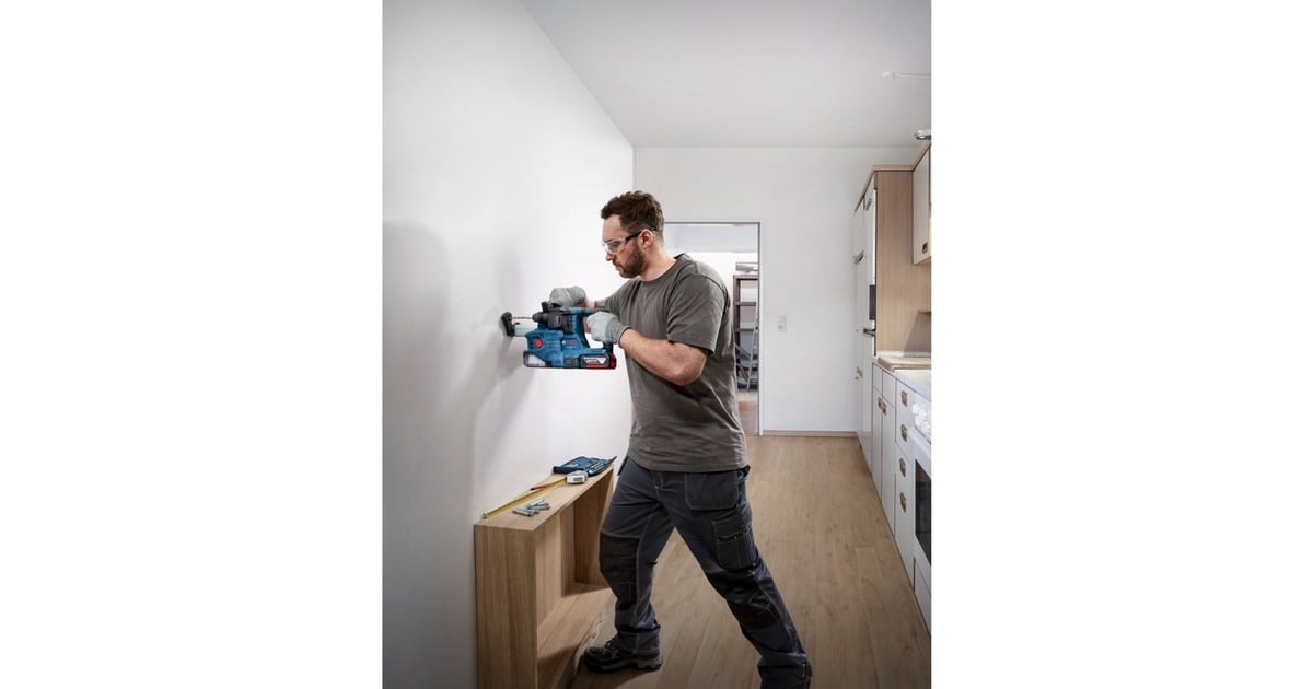 Bosch Professional Akku-Bohrhammer GBH 18V-22 Professional solo 