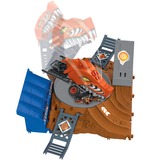 Hot Wheels Monster Trucks Arena World: Semi-Finals Asst - Tiger Shark's Spin Out Frenzy, Rennbahn inkl. 3 Spielzeugautos