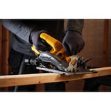 Stanley Akku-Handkreissaege (SFMCS551M1T-QW), 18Volt, Handkreissäge schwarz/gelb, Li-Ion-Akku 4,0Ah, Pro-Stack Koffer