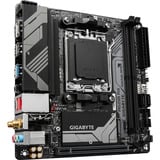 GIGABYTE A620I AX, Mainboard schwarz