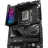 ASUS ROG MAXIMUS Z790 HERO, Mainboard schwarz