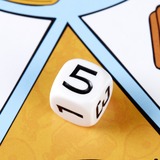 Hasbro Trivial Pursuit Familien Edition, Quizspiel Neuauflage