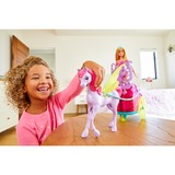 Mattel Barbie Dreamtopia Prinzessin Puppe, Pegasus und Kutsche 