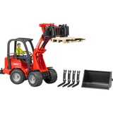 bruder 02191 Schäffer Hoflader 2034 mit Figur und Zubehör, Modellfahrzeug rot/schwarz