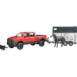 bruder 02501 RAM 2500 Power Wagon mit Pferdeanhänger, Modellfahrzeug rot/weiß, und Pferd