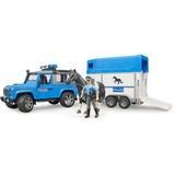 bruder 02588 Land Rover Defender Polizeifahrzeug und Pferdeanhänger, Modellfahrzeug Inkl. Pferd und Polizist