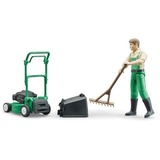 bruder 62103 bworld Gärtner mit Rasenmäher, Spielfigur 