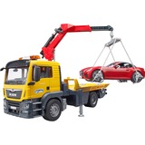 bruder MAN TGS Abschlepp-LKW mit Roadster, Modellfahrzeug gelb/rot