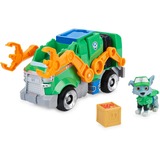 Spin Master Paw Patrol Movie Rockys verwandelbarer Deluxe-Recycling-Truck, Spielfahrzeug mit Sammelfigur