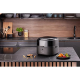Hisense Heißluftfritteuse HAF1350DR schwarz, 1.350 Watt, Korb 6,7 Liter, mit Sichtfenster