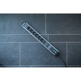 Brennenstuhl Premium-Protect-Line Steckdosenleiste 6-fach schwarz/aluminium, 3 Meter, 60.000A Überspannungsschutz, 2x USB-A