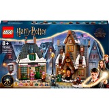LEGO 76388 Harry Potter Besuch in Hogsmeade, Konstruktionsspielzeug Set zum 20. Jubiläum mit Ron als goldene Minifigur