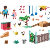 PLAYMOBIL 71510 City Life Kleine Hühnerfarm im Tiny Haus Garten, Konstruktionsspielzeug 
