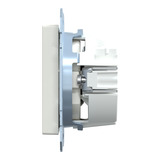 Merten Schutzkontaktsteckdose mit erhöhtem Berührungsschutz weiß, Retail