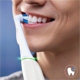 Braun Oral-B iO Ultimative Reinigung 8er, Aufsteckbürste weiß