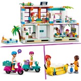 LEGO 41709 Friends Ferienhaus am Strand, Konstruktionsspielzeug Mit Mini-Puppe Mia