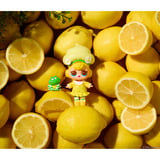 MGA Entertainment L.O.L. Surprise Loves Strawberry Shortcake Tots sortierter Artikel, eine Figur