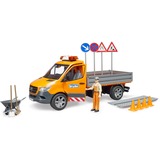 bruder 02677 MB Sprinter Kommunal mit Light & Sound Modul, Modellfahrzeug orange, Inkl. Fahrer und Zubehör