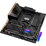 ASRock X670E Taichi, Mainboard schwarz/gold