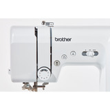 Brother Computernähmaschine FS60x weiß/blau