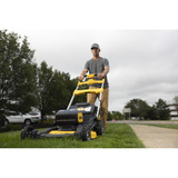 DEWALT Akku Rasenmäher DCMWSP156W2-QW, 18Volt gelb/schwarz, 2 x 18V XR 8,0Ah, Ladegerät, mit Radantrieb