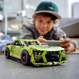 LEGO 42138 Technic Ford Mustang Shelby GT500, Konstruktionsspielzeug Mit AR-App und Rückziehmotor