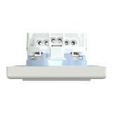 Merten Schutzkontaktsteckdose mit Schraubklemme und erhöhtem Berührungsschutz weiß, Retail