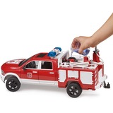 bruder 02544 RAM 2500 Feuerwehreinsatzwagen mit Licht und Sound, Modellfahrzeug 