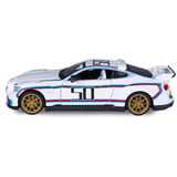 Jamara BMW 3.0 CSL Diecast, Modellfahrzeug weiß, Maßstab 1:34, inkl. Knopfzellen, Rückzugmotor