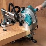 Makita Akku-Kapp-und Gehrungssäge LS004GZ01 XGT, 40Volt + Funk Adapter blau, Bluetooth, ohne Akku und Ladegerät