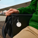 Chipolo POP Tracker 4er Set, Ortungstracker 4 Tracker in schwarz, rot, weiß, blau