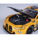 Jamara BMW M4 GT3 Diecast, Modellfahrzeug gelb, Maßstab 1:24, inkl. Knopfzellen
