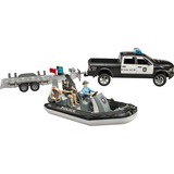 bruder 02507 RAM 2500 Polizei Pickup, L+S Modul, Anhänger mit Boot, Modellfahrzeug schwarz/weiß, Inkl. 2 Figuren