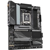 GIGABYTE X670 AORUS ELITE AX, Mainboard 