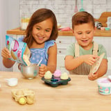MGA Entertainment Little Tikes Creative Chefs Bakers Kit, Spielküche 