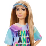 Mattel Barbie Fashionistas Puppe im Tie Dye Kleid 