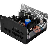 Corsair CX550F RGB, PC-Netzteil schwarz, 2x PCIe, Kabel-Management, 550 Watt