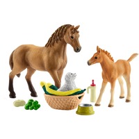 Schleich Horse Club Sarahs Tierbaby-Pflege, Spielfigur 