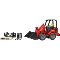bruder 02191 Schäffer Hoflader 2034 mit Figur und Zubehör, Modellfahrzeug rot/schwarz
