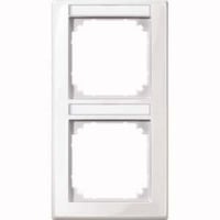 Merten Rahmen 2-fach mit Beschriftungsträger, glänzend, Thermoplast, 80,5 x 151,7 x 10,1 mm weiß (glänzend), Retail