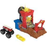 Hot Wheels Monster Trucks Arena World: Entry Challenge - 5 Alarm's Fire Smash Through, Rennbahn inkl. 2 Spielzeugautos