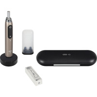 Oral-B Zahnbürste iO10 Lunar Gold Special Edition (Black Refill)