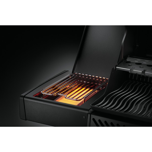 Napoleon Gasgrill Rogue SE 425 Phantom, mit SIZZLE ZONE schwarz (matt