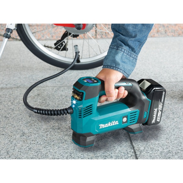 Produktbild von Akku Kompressor Für Makita 18V Batterie (Ohne Akku), Tragbare Kabellos Handheld Luftpumpe Mit Digitalem Manometer Und LED-Licht, Für Autos Motorräder Fahrräder Bälle