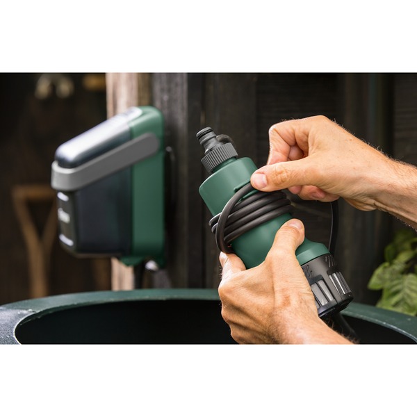 Bosch Heimwerken & Garten GardenPump 18V2000, Tauch / Druckpumpe grün
