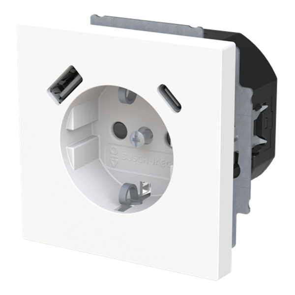 Schutzkontaktsteckdose mit USB Typ A und USB Typ C