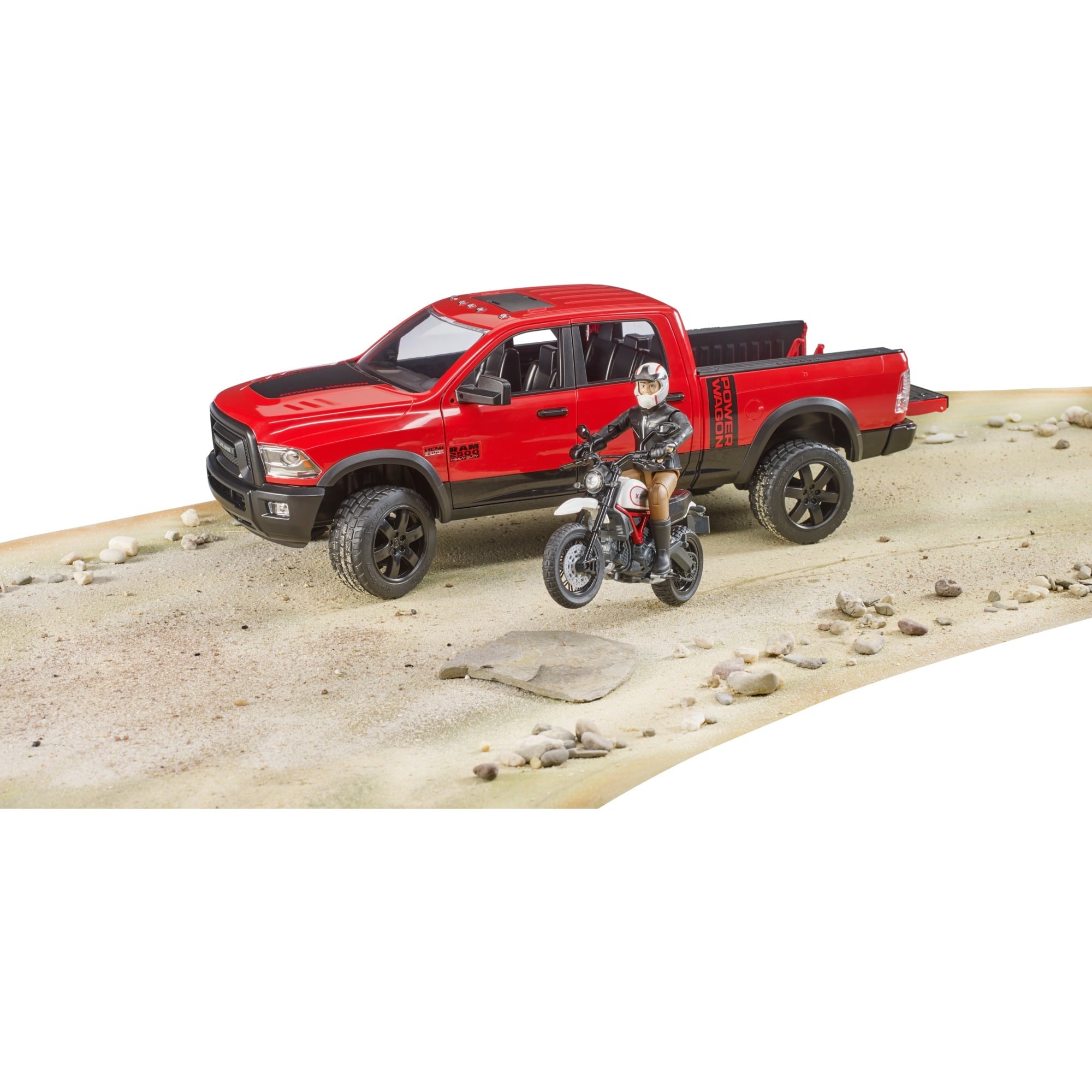 Bruder RAM 2500 Power Wagon Mit Ducati Desert Sled Und Fahrer