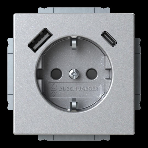 Schutzkontakt Steckdose mit USB-A und USB-C Anschluss