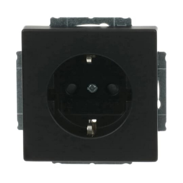 Schutzkontakt Steckdosen-Einsatz, Typ 2300 EUCB-885, Unterputz, 16 Ampere, 250 Volt