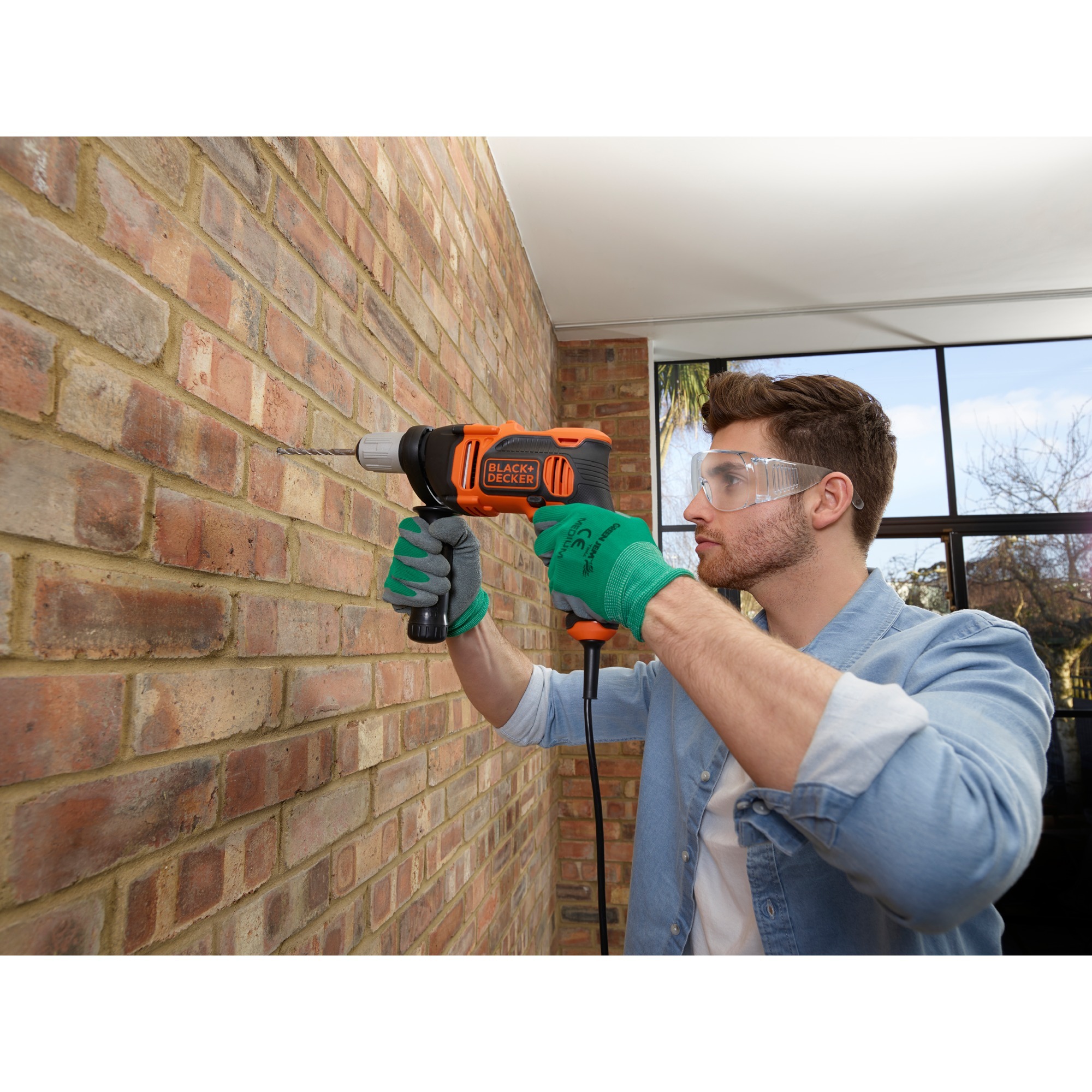 BLACK+DECKER Schlagbohrmaschine BEH850K | 05035048681404 BLACK+DECKER Schlagbohrmaschine BEH850K | 05035048681404